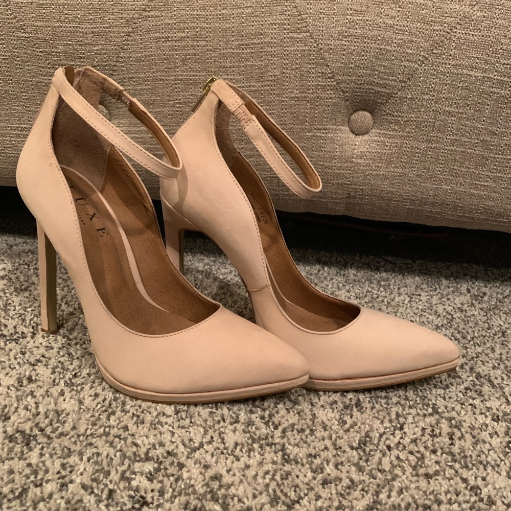 Beige suede heels